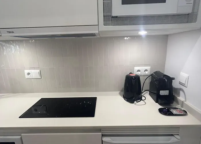 Seashore - A La Orilla Del Mar En *